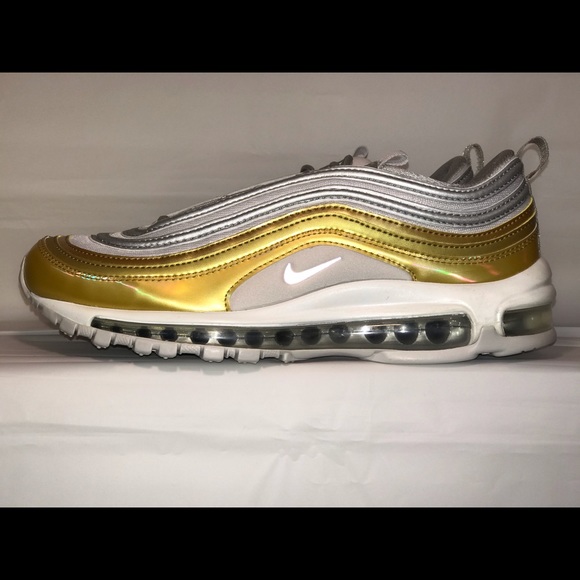 Nike Shoes - Nike Women Air Max 97 SE